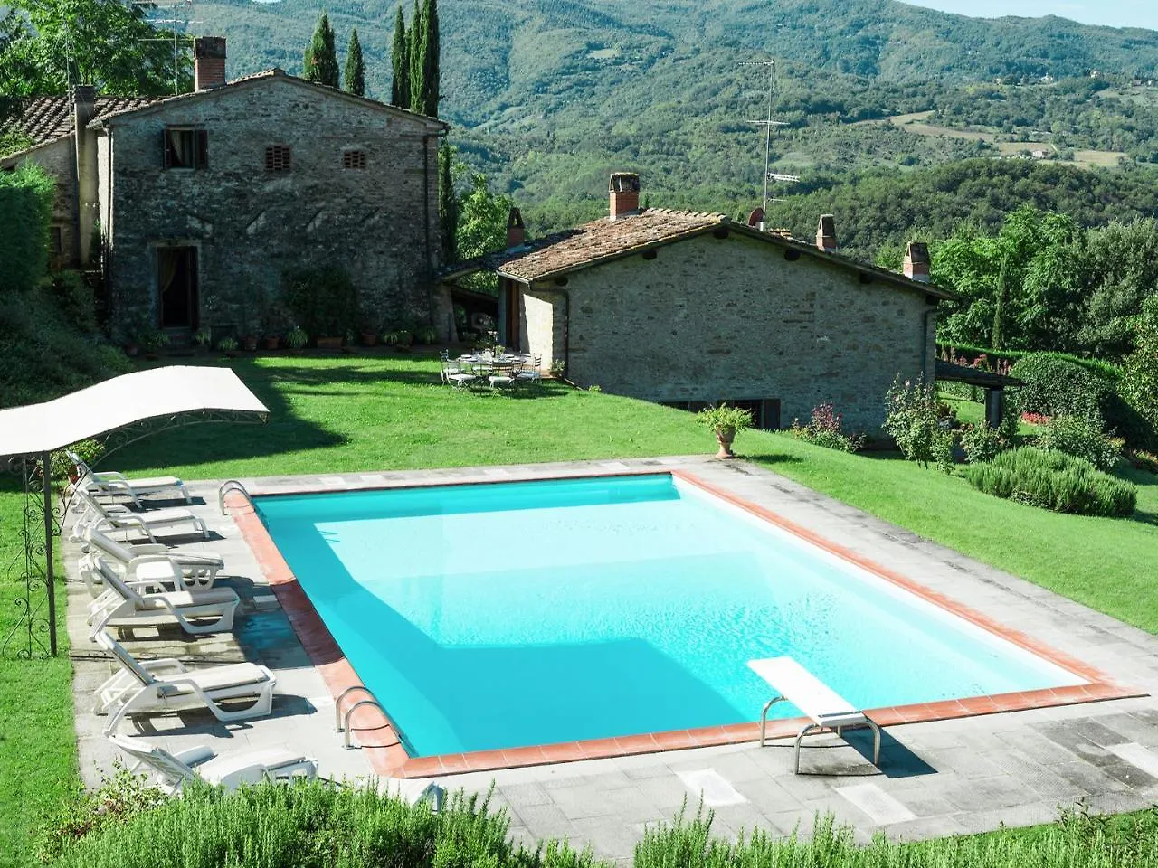 Villa Eleonora Ampinana