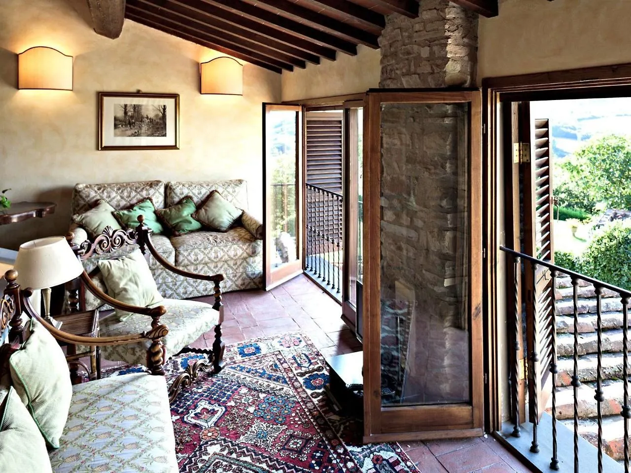 Villa Eleonora Ampinana 0*,  Italy