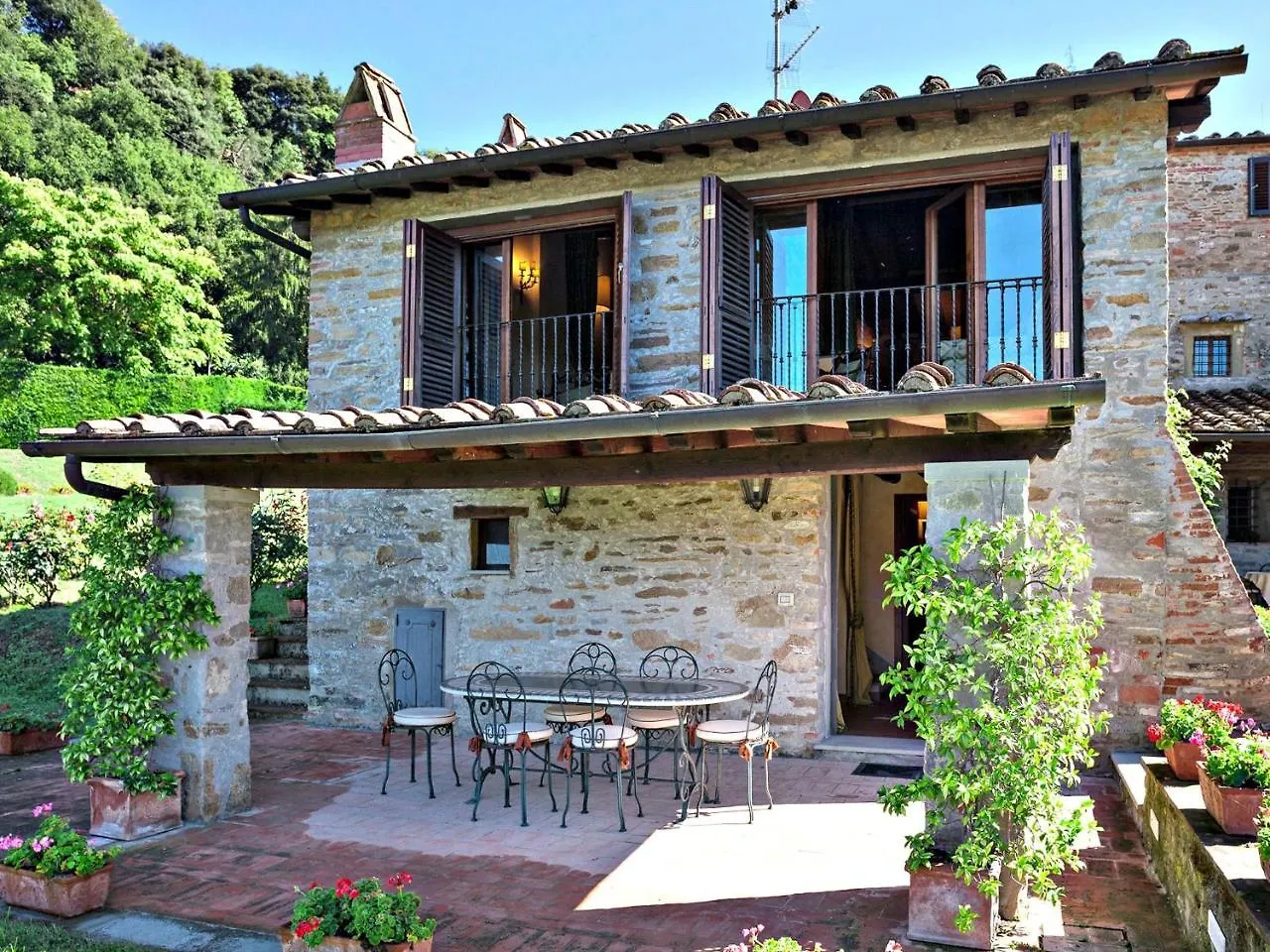 Villa Eleonora Ampinana