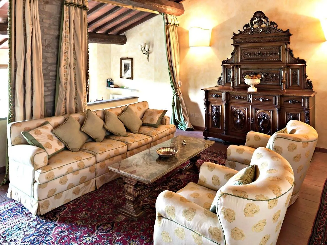 Villa Eleonora Ampinana 0*,  Italia